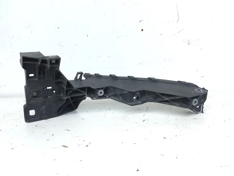 Кронштейн фары Audi Q7 2015-2023 4M0805608 2, передний правый