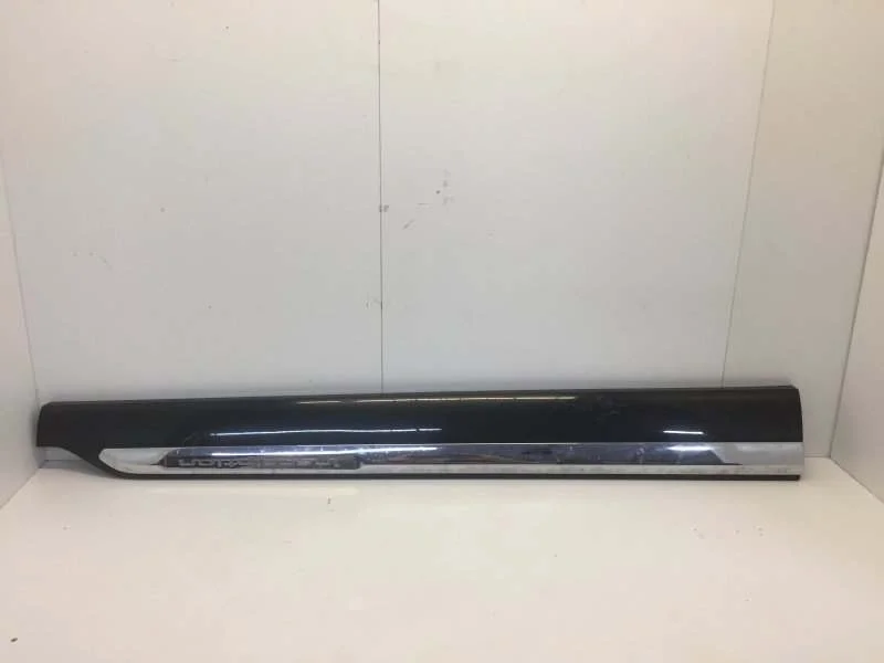 Накладка двери Volvo Xc90 2014-2023 31448428 2, передняя правая