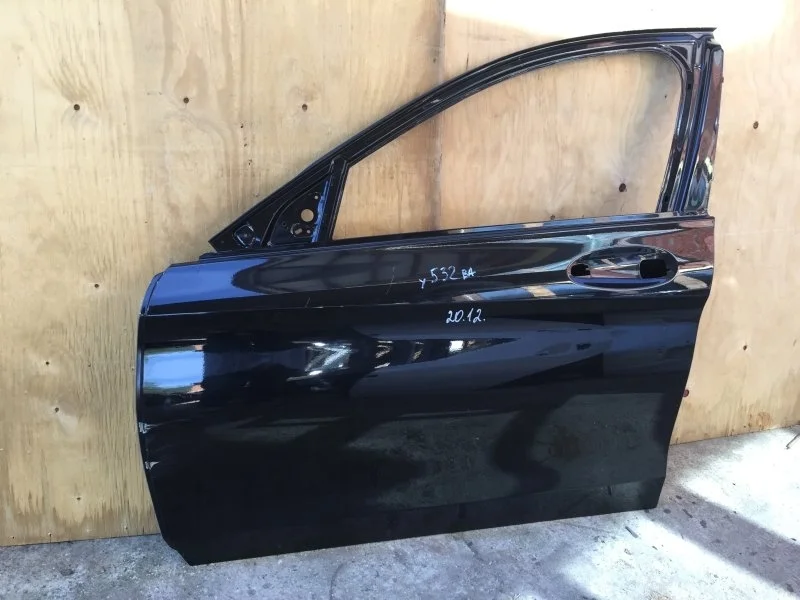 Дверь Mercedes-Benz C-Klasse 2013-2021 A2057200105 W205, передняя левая