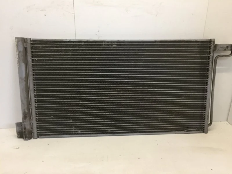 Радиатор кондиционера Ford Focus 2011-2019 940181 3, передний