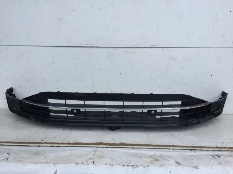 Юбка бампера Volkswagen Tiguan 2016-2023 5NR805903B 2, передняя