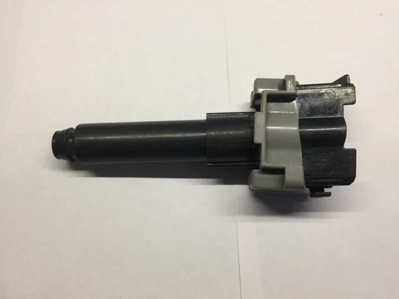 Форсунка омывателя фары Toyota Land Cruiser 2007-2021 8520760110 200, передняя правая