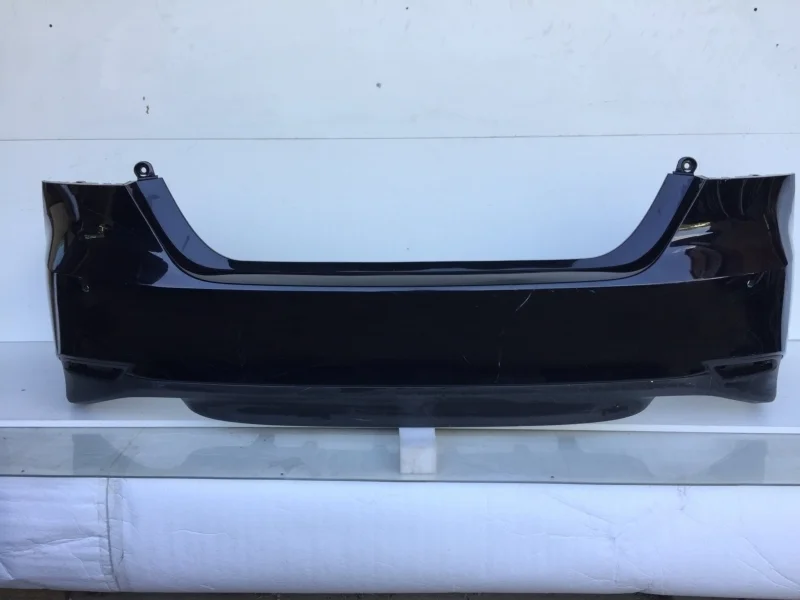 Бампер Toyota Camry 2017- 2023 5215906B80 XV70, задний