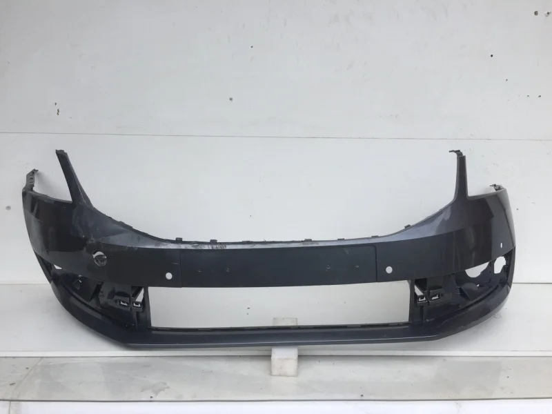 Бампер Skoda Octavia 2013-2020 5EU807221F A7, передний