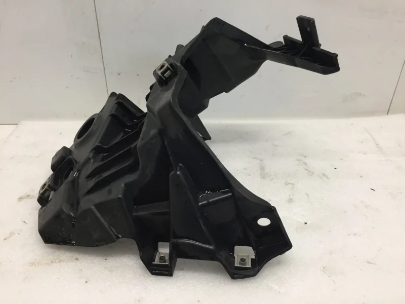 Кронштейн крыла Bmw X5 2013-2018 51657294543 F15, передний левый