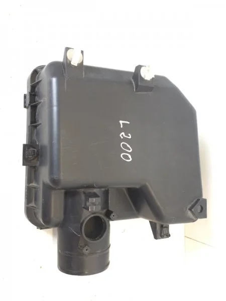 Корпус воздушного фильтра Mitsubishi L200 2006-2015 MN171541 4, передний