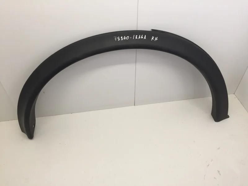 Накладка на крыло Nissan Juke 2010-2019 788601KA6A 1, задняя правая