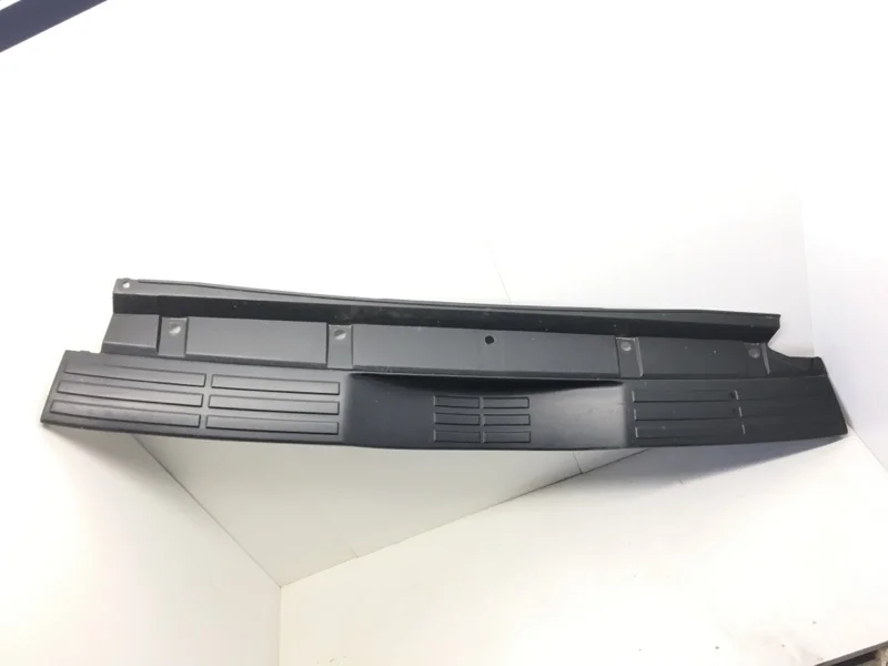 Накладка на порог Mitsubishi Pajero 2006-2014 6410A186 4, задняя