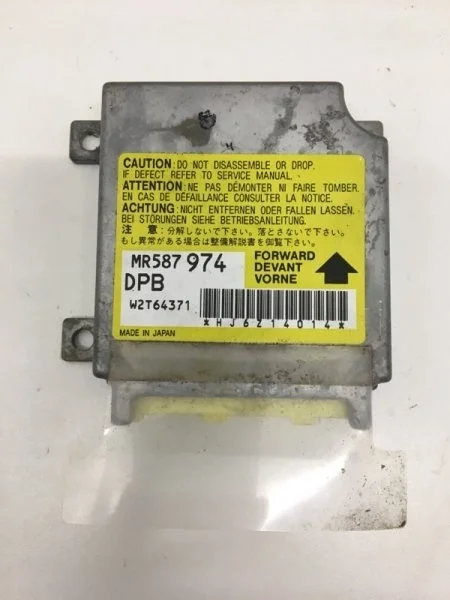 Блок управления Airbag Mitsubishi L200 2006-2015 MR587974 4 4D56