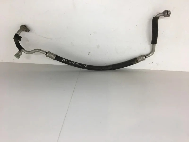 Трубка (шланг) кондиционера Mazda 3 2009-2013 BP4K61461А BL, передняя