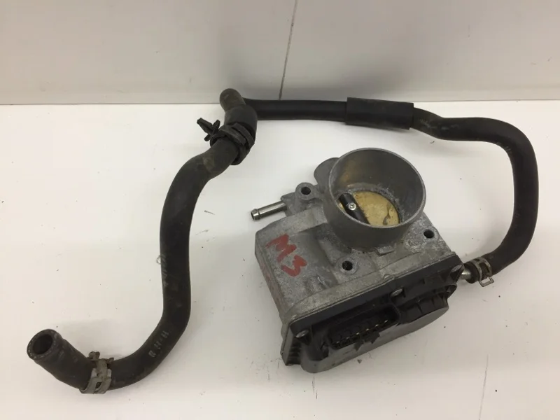 Заслонка дроссельная электрическая Mazda 3 2009-2013 Z67713640 BL, передняя