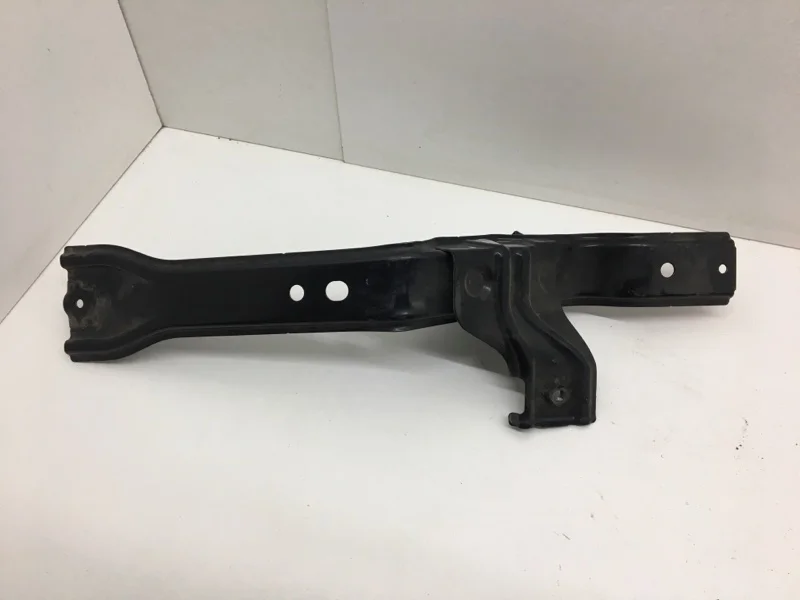 Стойка замка капота Toyota Rav4 2015-2019 5208542050 CA40, передняя