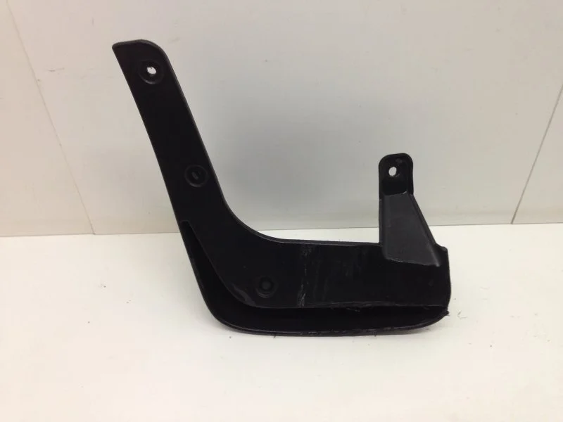 Брызговик Hyundai Ix35 2010-2015 868322S000 1, передний правый