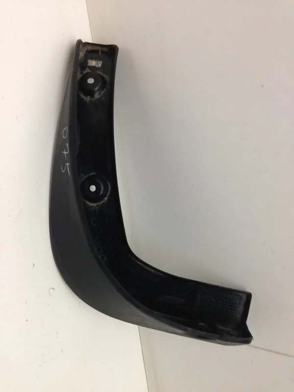 Брызговик Kia Soul 2013-2016 86841B2000 2, задний левый