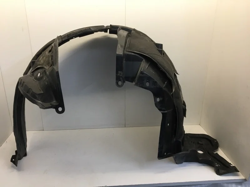 Подкрылок Nissan X-Trail 2017-2021 638434CB0A T32, передний левый