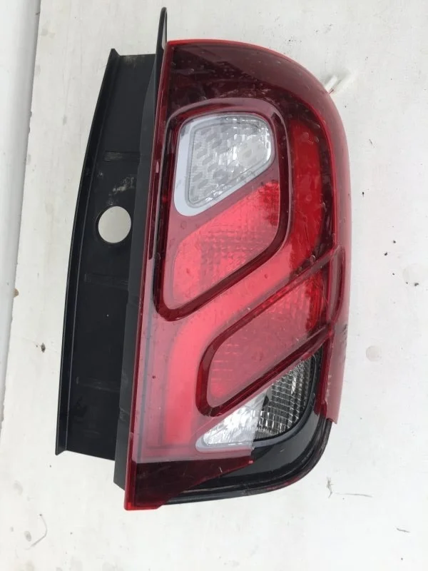 Фонарь Renault Duster 2015-2020 265504304R 1, задний правый