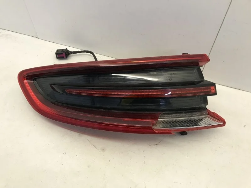 Фонарь Porsche Macan 2014-2020 95B945095 1, задний левый