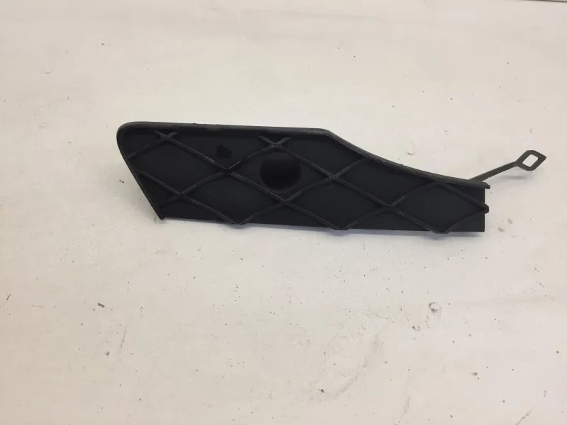 Заглушка буксировочного крюка бампера Mercedes-Benz Glk-Klasse 2012-2015 A2048851124 X204, передняя