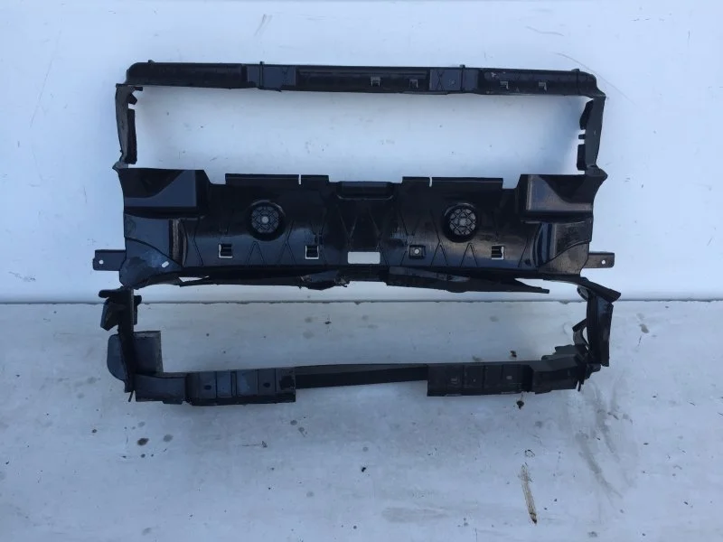 Воздуховод радиатора Bmw 3 Series 2018-2021 51747455961 G20, передний