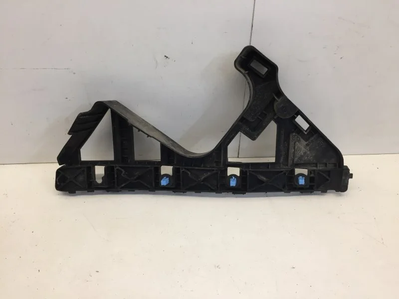 Кронштейн бампера Kia Optima 2015-2018 86614D4000 4, задний правый