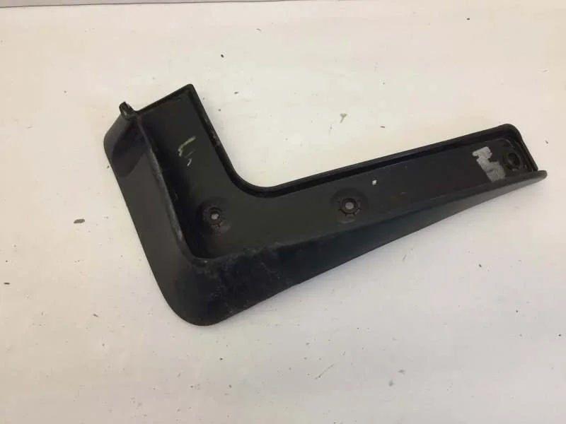 Брызговик Kia Sportage 2016-2020 86832F1001 4, передний правый