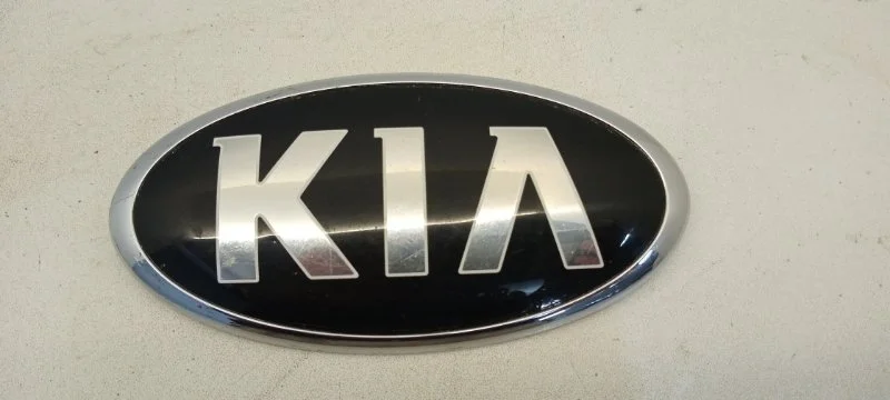 Эмблема Kia Ceed 2012-2018 86310А2000 2, передняя