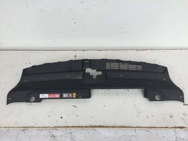 Накладка замка капота Kia K5 2020-2022 86390L2000 3, передняя