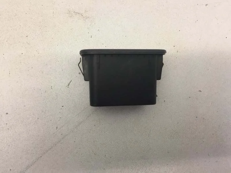 Кнопка (выключатель) Volvo Xc70 2007-2016 31264960 2