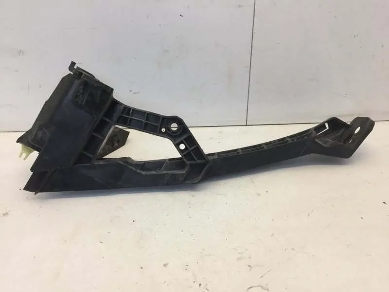 Кронштейн бампера Honda Cr-V 2012-2018 71140T2AA01 4, передний правый