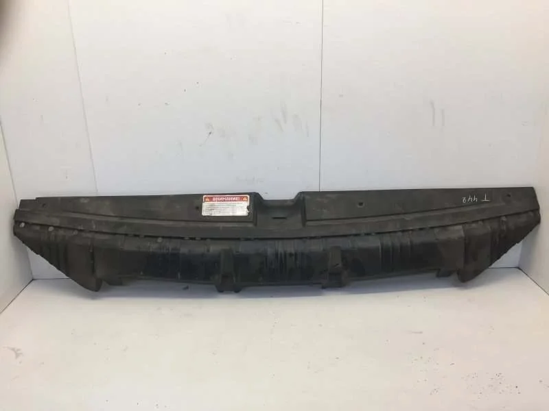 Накладка замка капота Hyundai Solaris 2017-2020 86361H5500 2, передняя