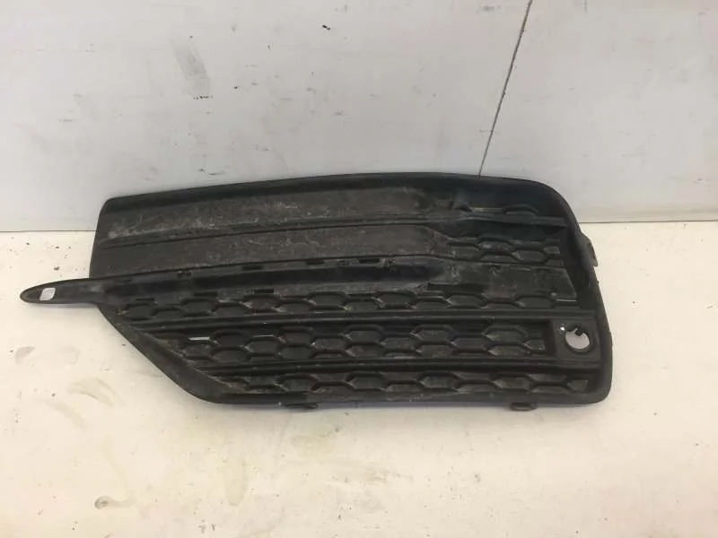 Решётка бампера Volvo Xc90 2010 31383441 J, передняя левая