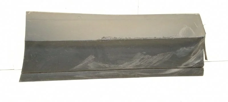 Накладка двери Volkswagen Tiguan 2016-2022 5NA854949 2, задняя левая