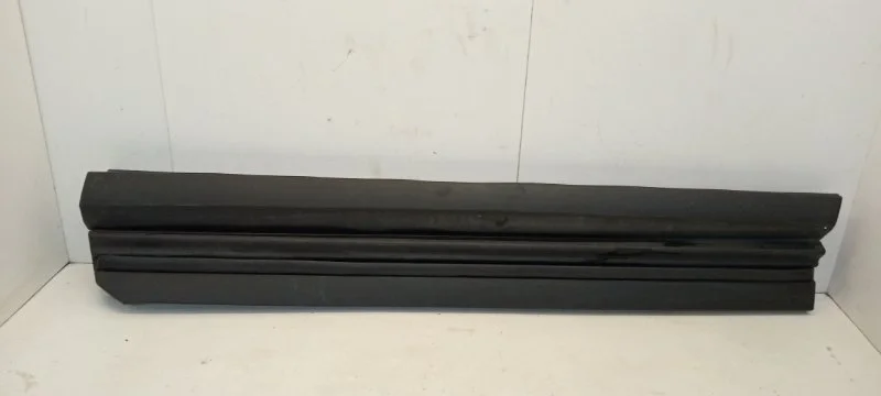 Накладка двери Lexus Rx 2015-2019 7507148100 4, передняя правая