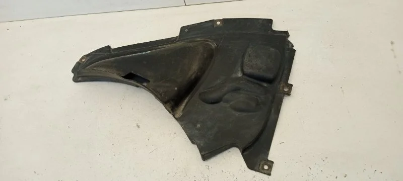 Локер (подкрылок) Bmw 3 Series 2015-2020 51717260740 F30/F31, передний правый