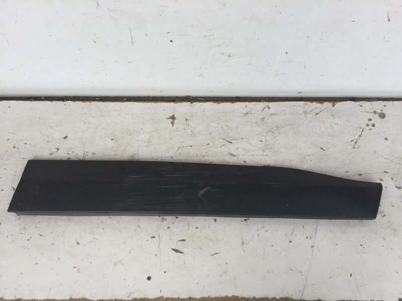 Накладка двери Toyota Rav4 2018-2023 7507342040 XA50, передняя правая