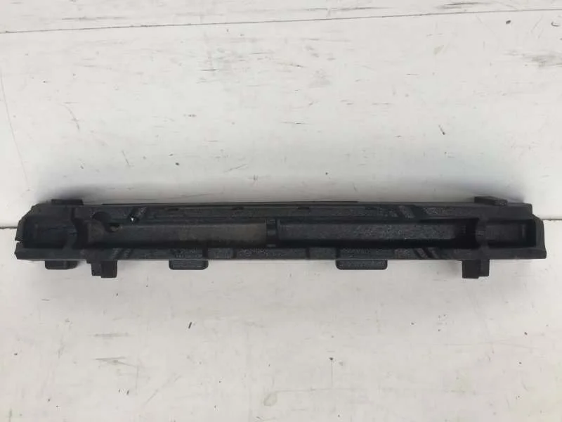 Абсорбер бампера Nissan Qashqai 2013-2019 62090HV00A J11, передний