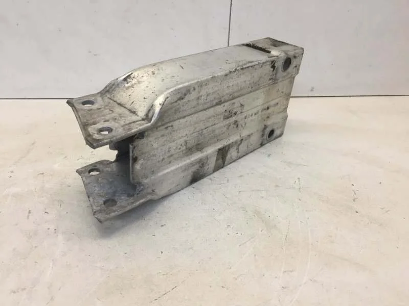 Крашбокс Mercedes-Benz E-Klasse 2009-2016 A2126200995 W212, передний левый