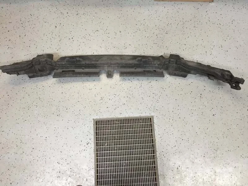 Абсорбер бампера Bmw 5 Series 2016-2023 51118062846 G30/G31, передний