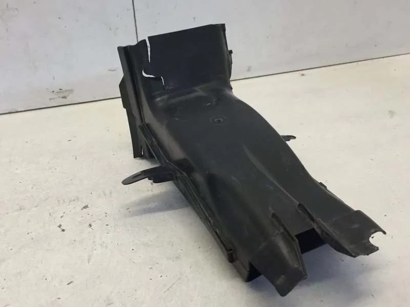 Воздуховод тормозного механизма Bmw 5 Series 2016-2020 51747383851 G30/G31, передний левый