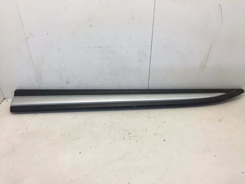 Накладка двери Mitsubishi Outlander 2018-2021 5727A403 3, передняя левая