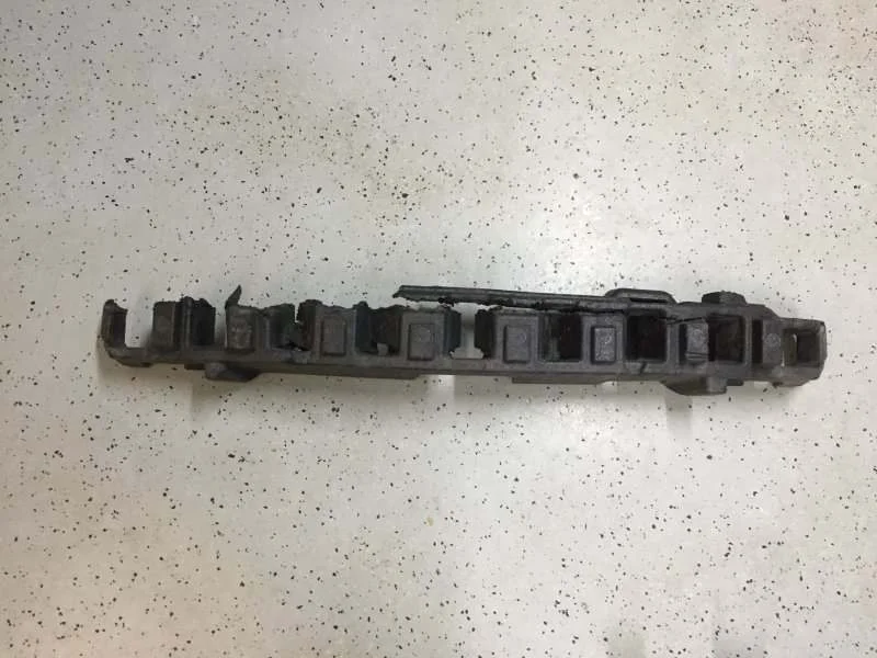 Абсорбер бампера Skoda Rapid 2019-2023 60U807248 2, передний