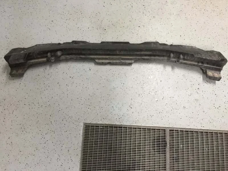 Абсорбер бампера Lexus Lx 2015-2020 5261160150 3, передний