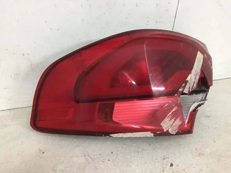 Фонарь Bmw 3 Series 2013-2020 63217417470 F34, задний правый