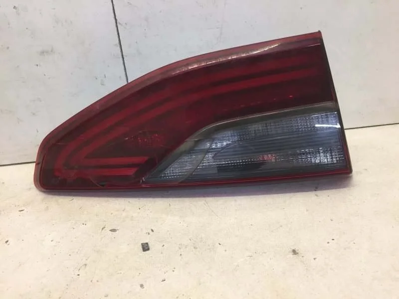 Фонарь Kia Ceed 2018-2021 92403J7050 3, задний левый