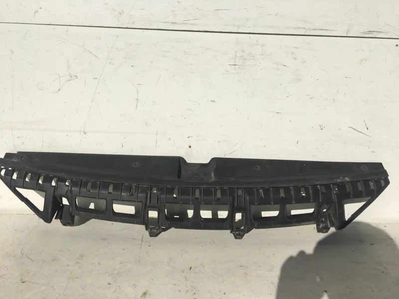 Накладка замка капота Hyundai Solaris 2017-2020 86361H5000 2, передняя