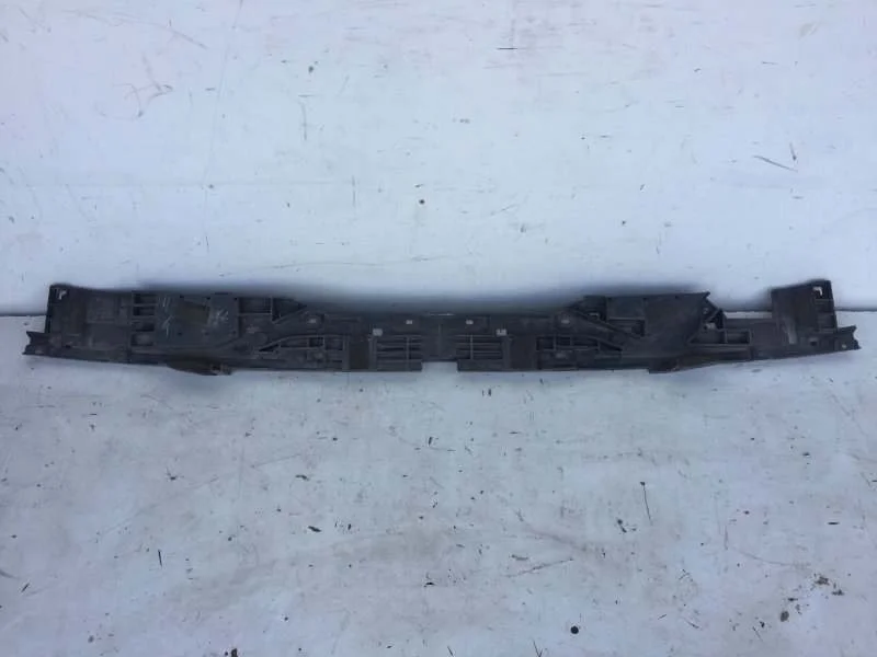 Кронштейн бампера Toyota Land Cruiser 2007-2021 5261560081 200, задний