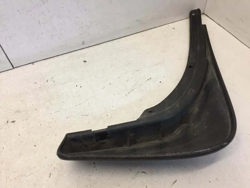 Брызговик Skoda Yeti 2009-2018 5L0821821 1, задний левый