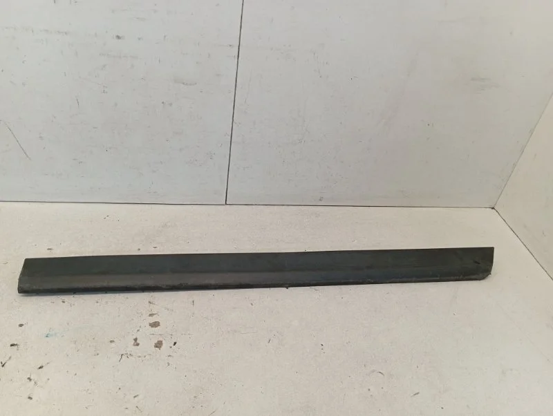 Накладка двери Volkswagen Passat 2005-2010 3C0854949 B6, задняя левая