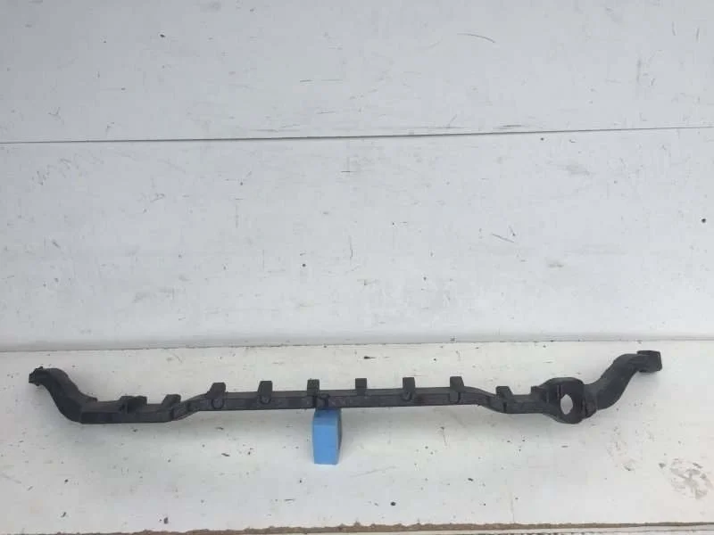 Абсорбер бампера Volkswagen Tiguan 2016-2023 5NA807248A 2, передний