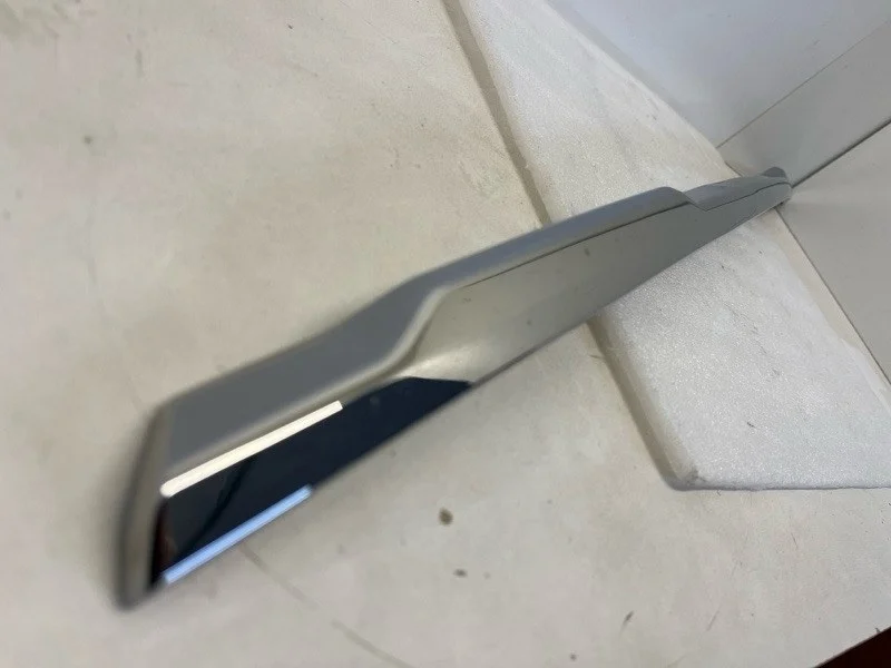 Молдинг Nissan X-Trail 2013-2022 850726FV0A T32, задний